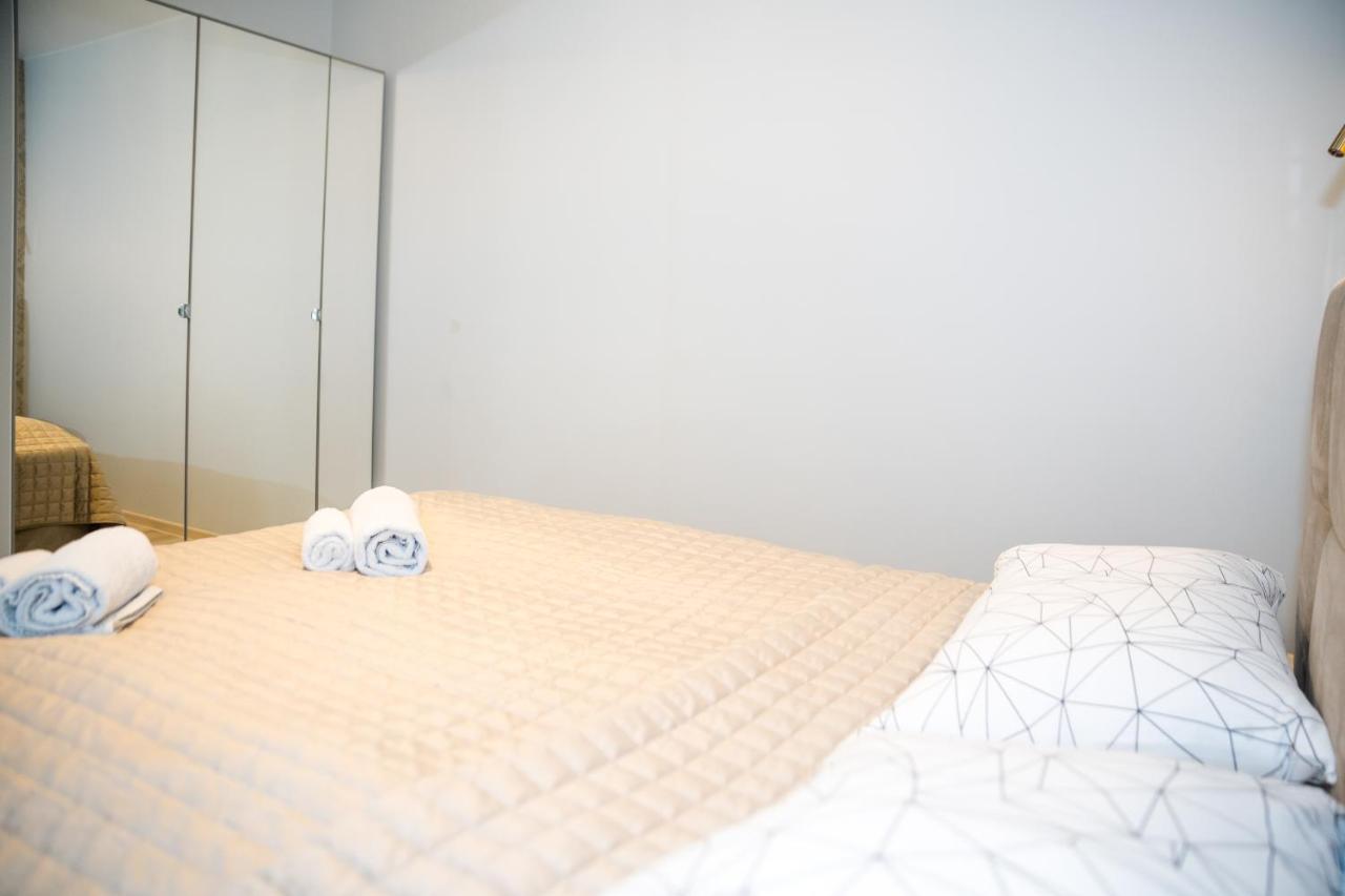 Telšiai Dharma Stay Apartamentai מראה חיצוני תמונה