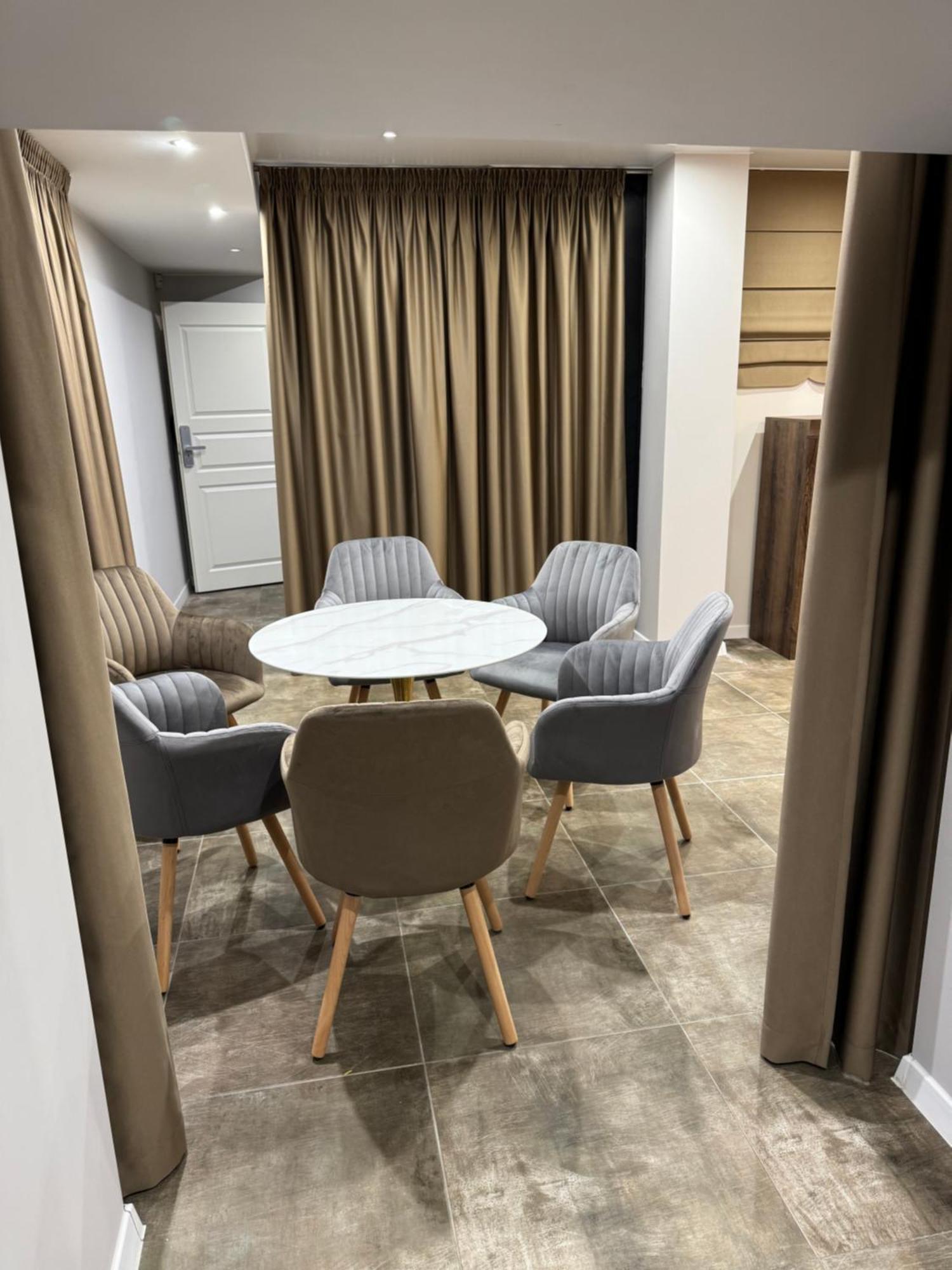 Telšiai Dharma Stay Apartamentai מראה חיצוני תמונה